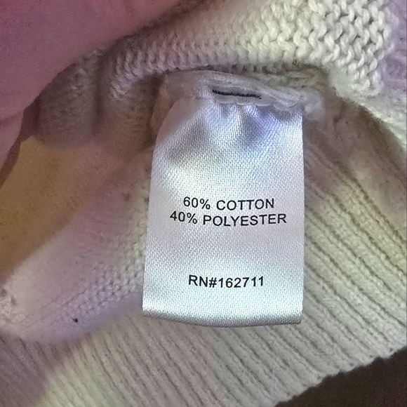 Knit Short-Sleeved Sweater - Picture 4 of 5